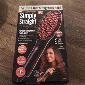 Simply Straight Brush